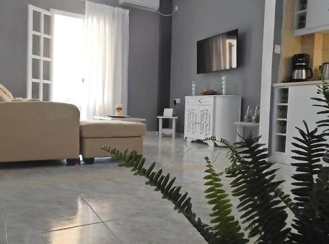 Cozy 2 Bedrooms Apartment On The Hill W/Netflix
